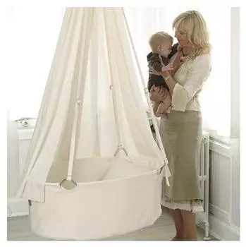 Leander Baby-Wiege (ohne Stativ) (ohne Himmel)