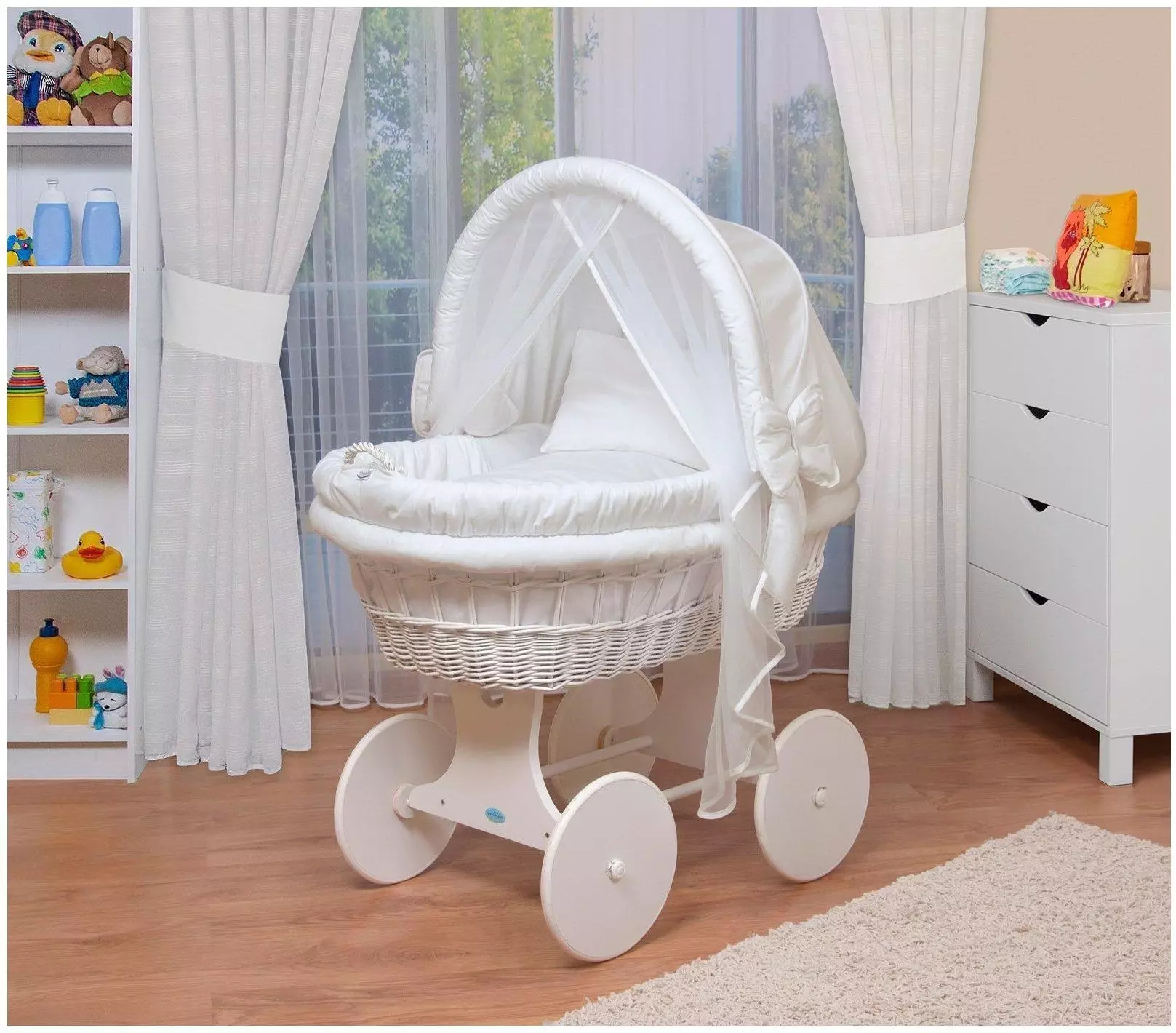 Waldin Baby Stubenwagen-Set (1211) Gestell/Rder wei lackiert, wei  Stubenwagen  Bewertung: 4.6/5  ab 174,99