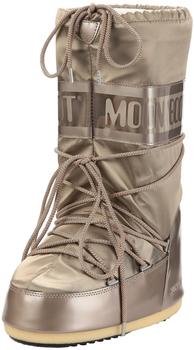 Moon Boot Glance