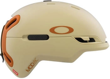 Oakley Mod Bc Helmet (2025) matte desert tan/ginger – Überlegene Belüftung für Höchstleistungen am Berg