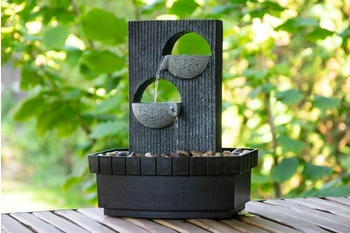 Dobar Brunnen mit Pumpe Steinoptik 20,5 x 16,5 x 26 cm Polyresin grau/schwarz (96412e) – Authentisches Design trifft auf praktische Funktionalität