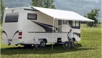 Thule Omnistor 9200 (400x300, eloxiert, mystic-grau)