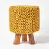 Homescapes Hocker gestrickt Baumwolle mit Holzbeinen, senfgelb