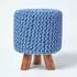Homescapes Hocker gestrickt Baumwolle mit Holzbeinen, blau