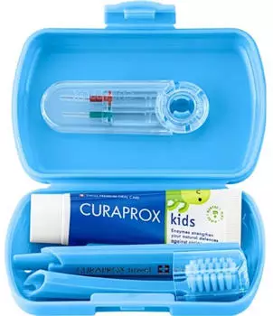 Curaprox Kids Travel Set Kosmetik-Reiseset für Zähne, Zunge und Zahnfleisch für Kinder 1 St.